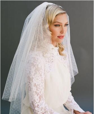White Ivory Bridal Veil Wedding Veils Two Layer Handmade Lace Edge Wedding  Accessories with Comb