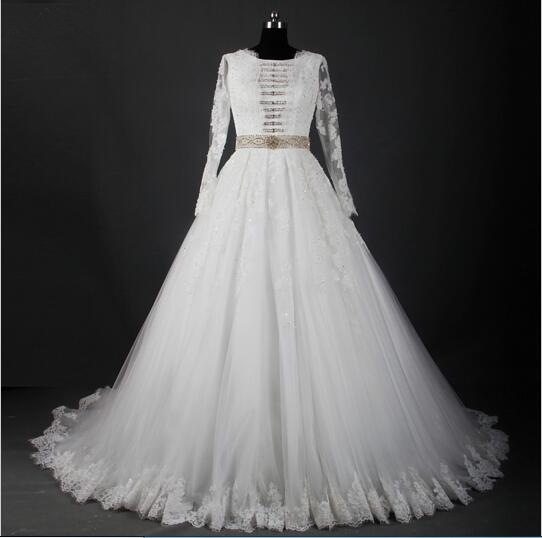 long sleeve turkish wedding dress